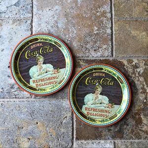 Vintage 1974 Coca Cola Decoration Trays